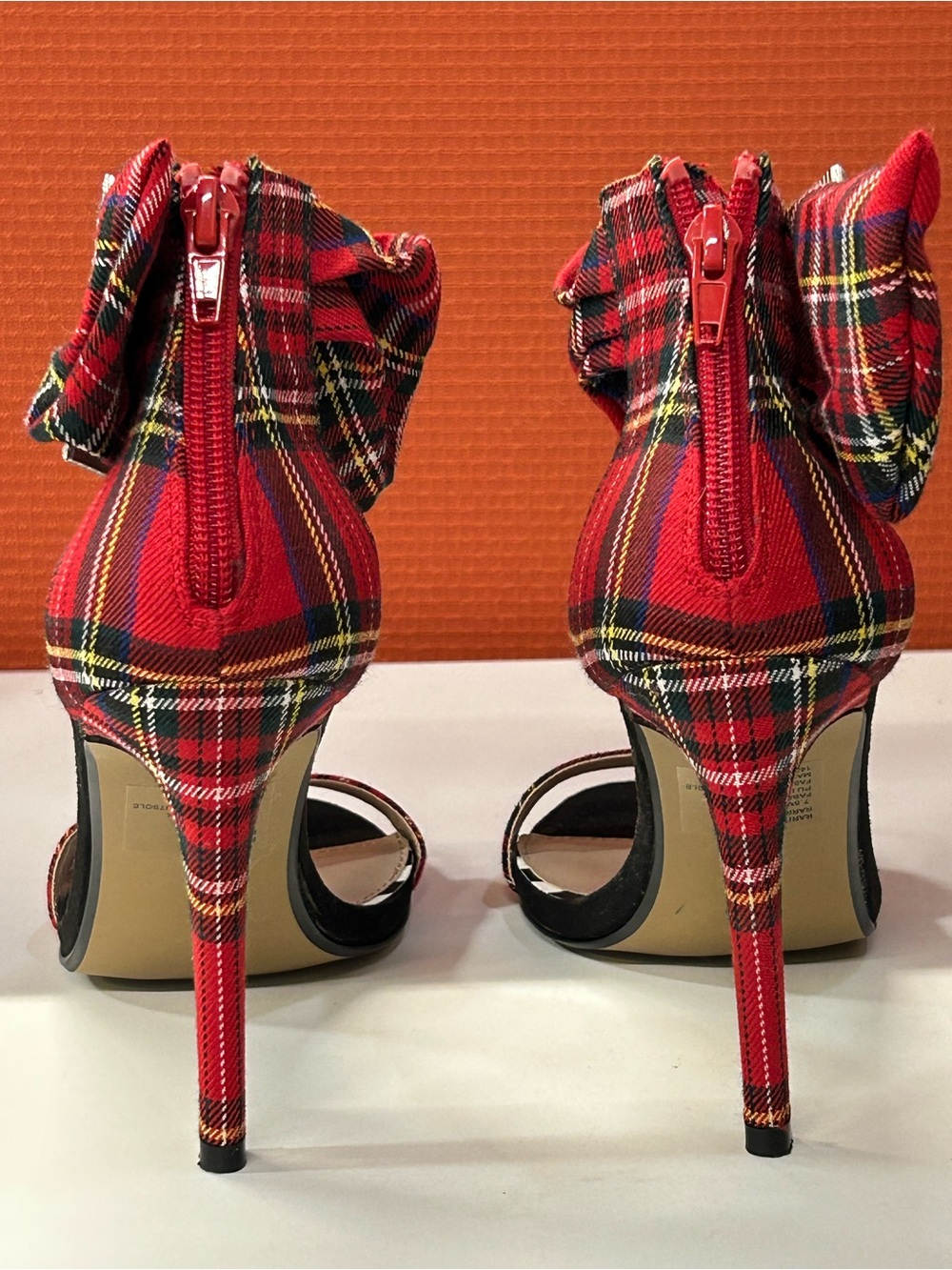Betsey Johnson Rarity Red Plaid Heels size 7.5